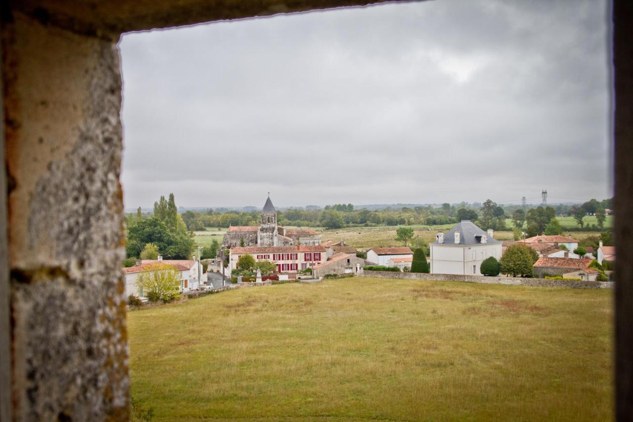 Chateau De Champdolent Hotel Buitenkant foto